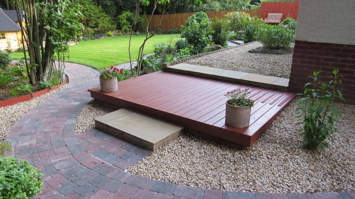 Decking Services in Dunfermline, Fife and Edinburgh