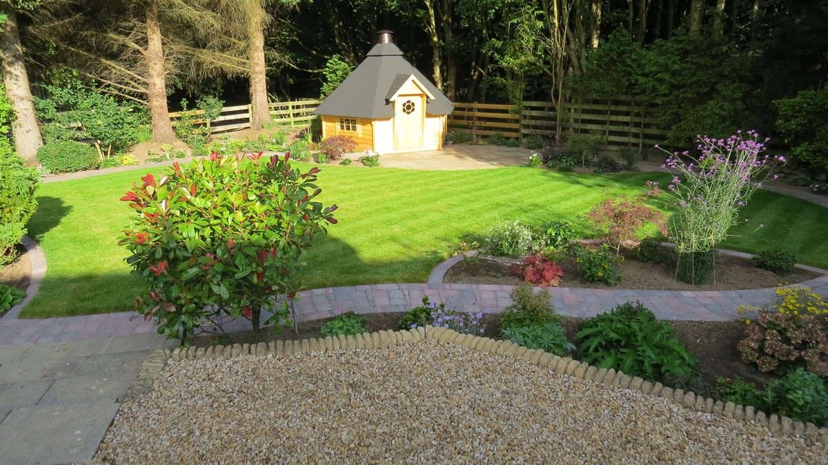 Landscape Gardening Specialists covering Dunfermline, Edinburgh & the Lothians